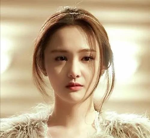 娱乐圈潜规则 内幕曝光 娱乐圈黑暗面_娱乐圈男星被潜图片