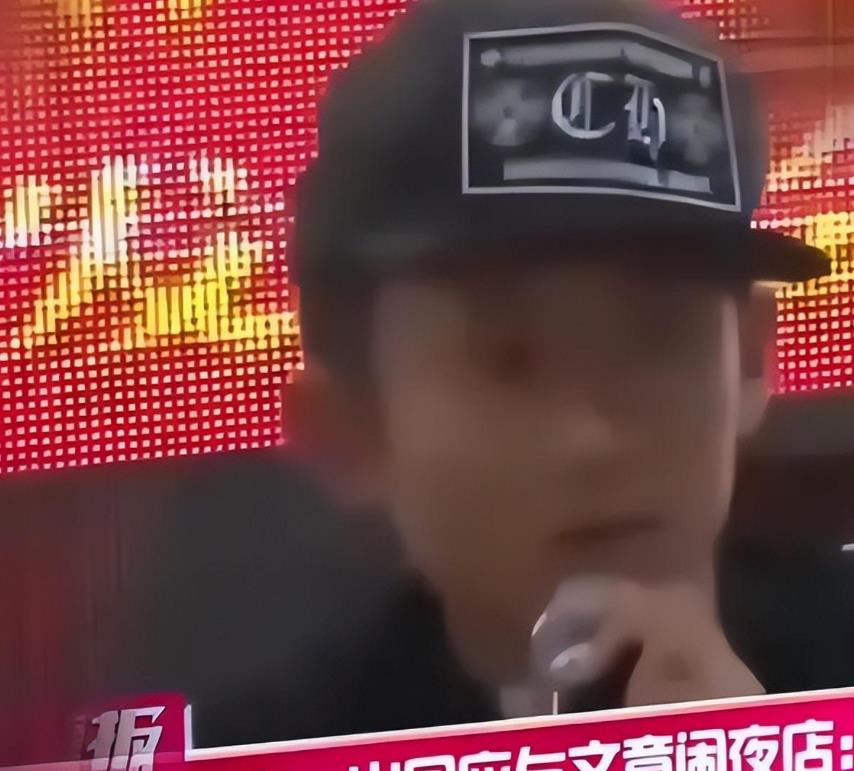 国内明星黑料,_张一山李沁恋情曝光_张一山黑料缠身事件